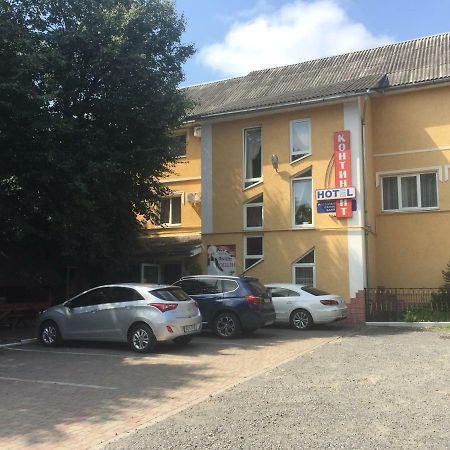 Kontinent Hotel Mukácheve Exterior foto
